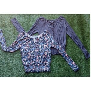 American Eagle Women's XS Floral Print Smocked Cropped Long Sleeve Top Gray
